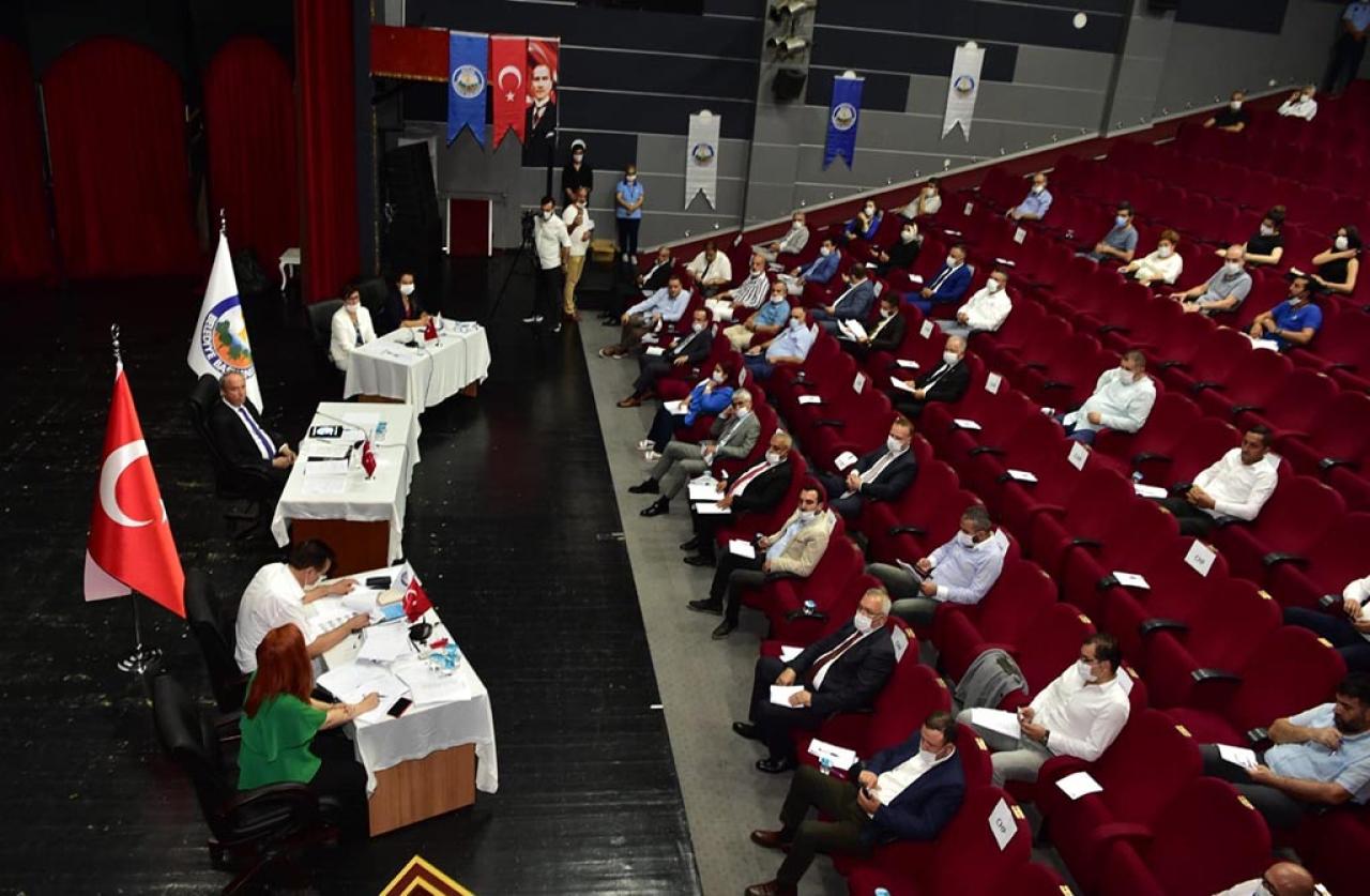 AVCILAR BELEDİYE MECLİSİ 3 AY ARADAN SONRA TOPLANDI