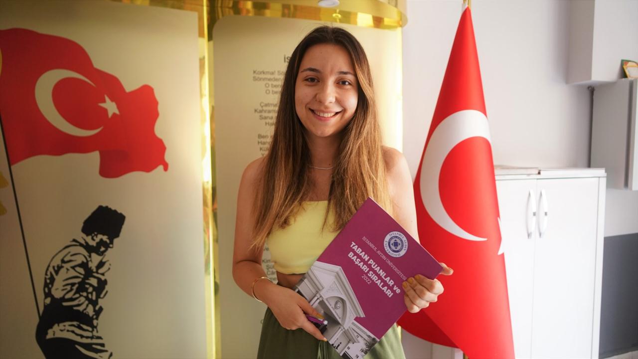 Edremit Belediyesi’nden Öğrencilere Ücretsiz Tercih Danışmanlığı