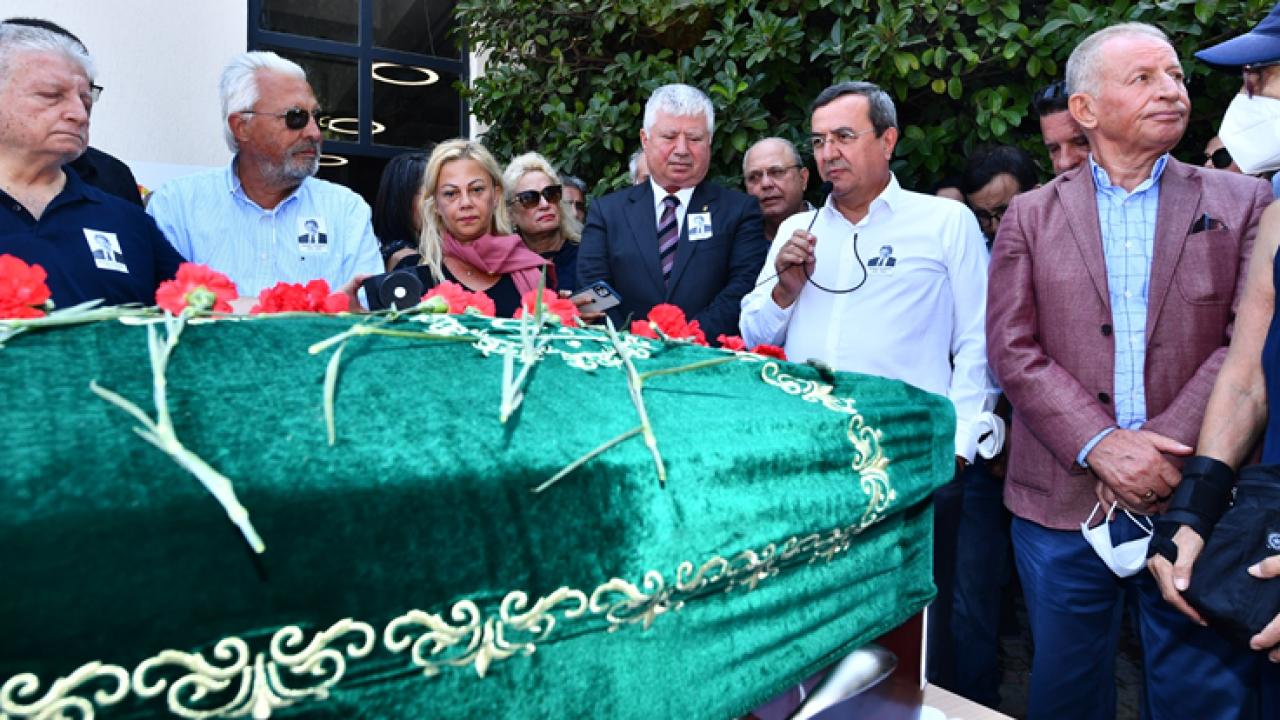 ​Gazeteci Hamdi Türkmen son yolculuğuna uğurlandı