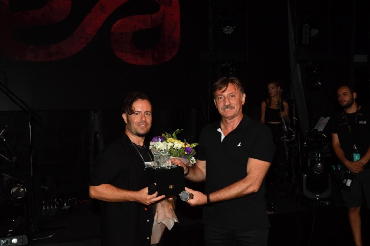 Emre Aydın Bahçelievler'i coşturdu