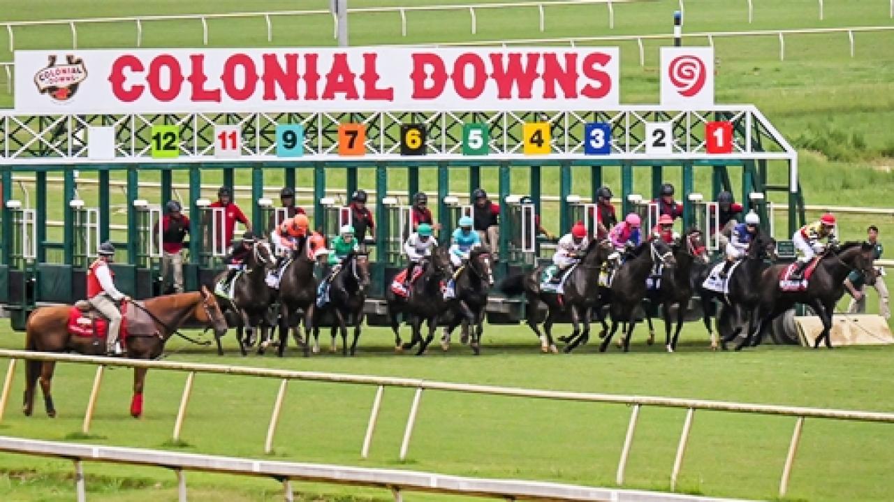 29 Ağustos Pazartesi Colonial Downs yarış programı ve erken bahis oranları belli oldu