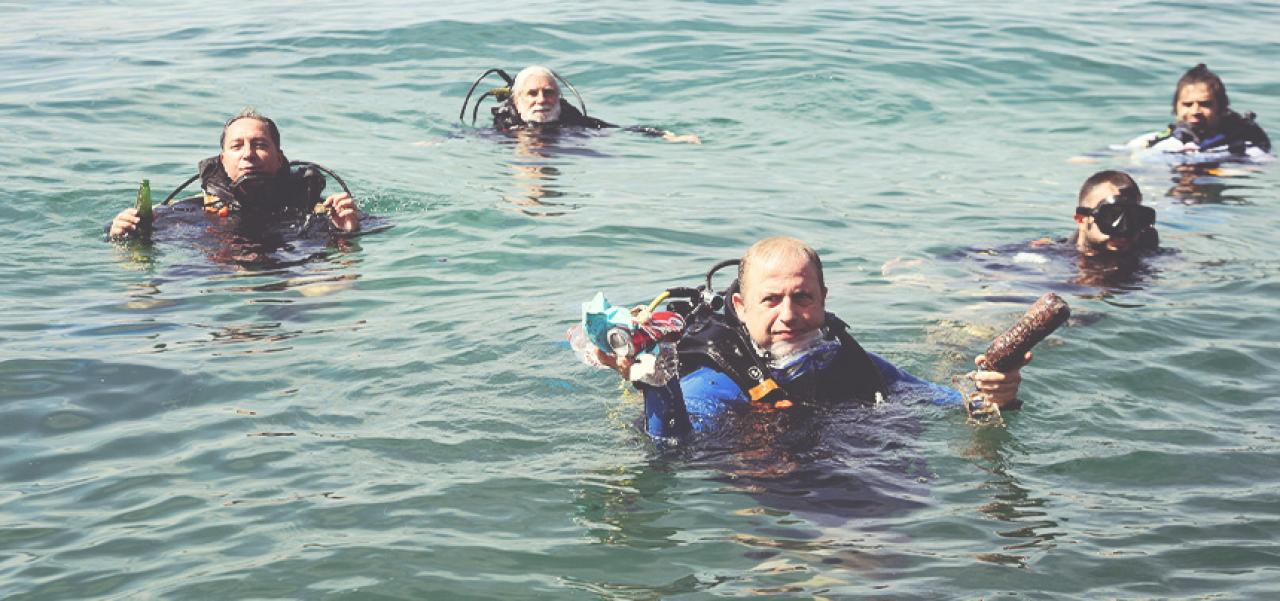 BEYLİKDÜZÜ SAHİLİ’NDE ‘HAYALET AĞ’ TEMİZLİĞİ