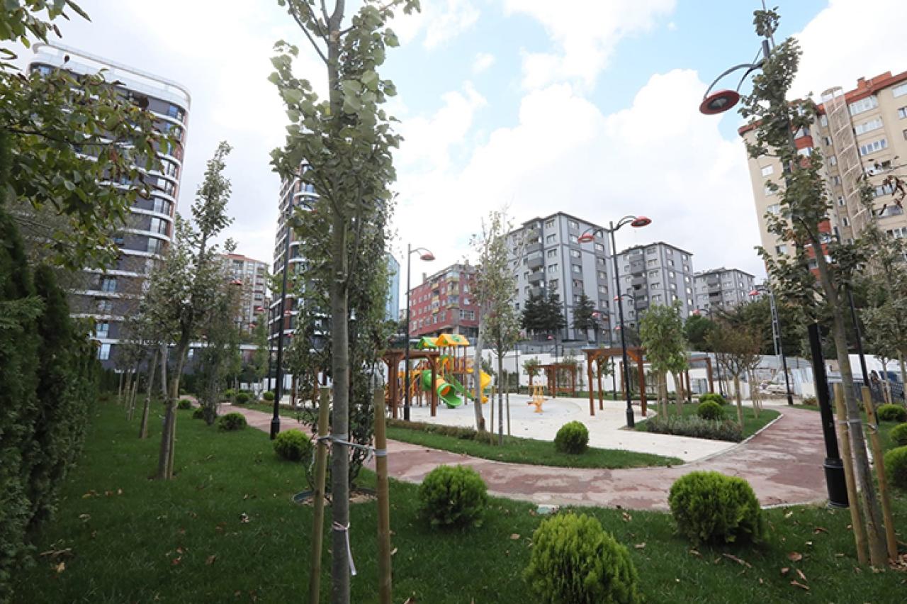 HALAY SOKAK PARKI YAKINDA HİZMETE AÇILIYOR