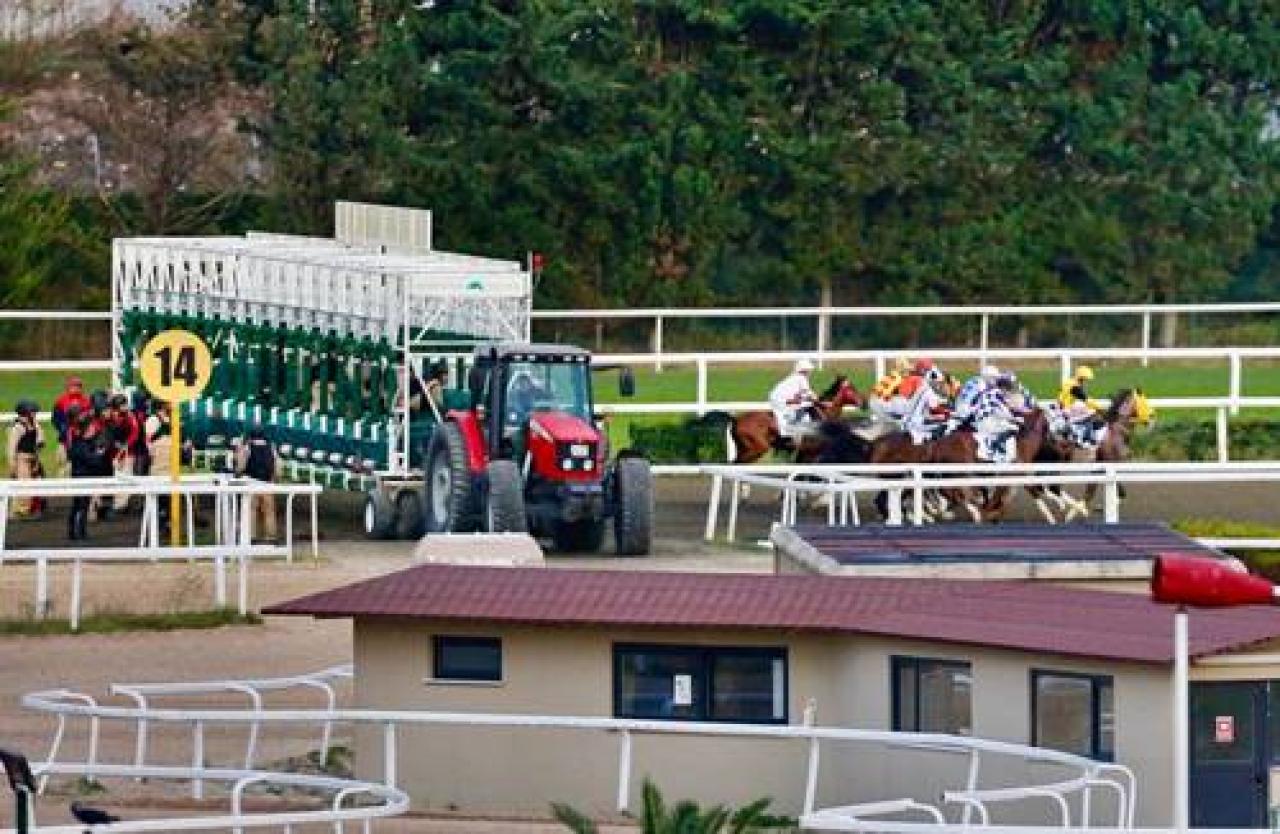 Haralar Koşusu'nda Deniz Efe zafere pist rekoru kırarak uzandı