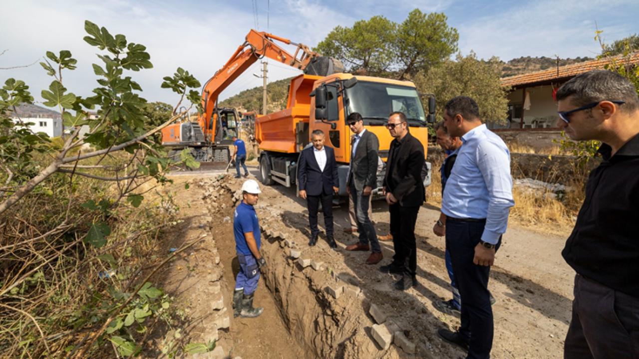 Dikili ve Foça’da altyapı yatırımları sürecek