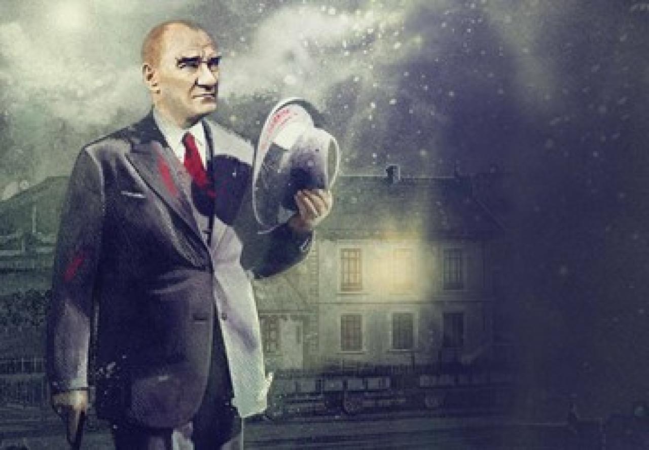 İstasyon, yeni sayısında ‘Cumhuriyet’i selamlıyor