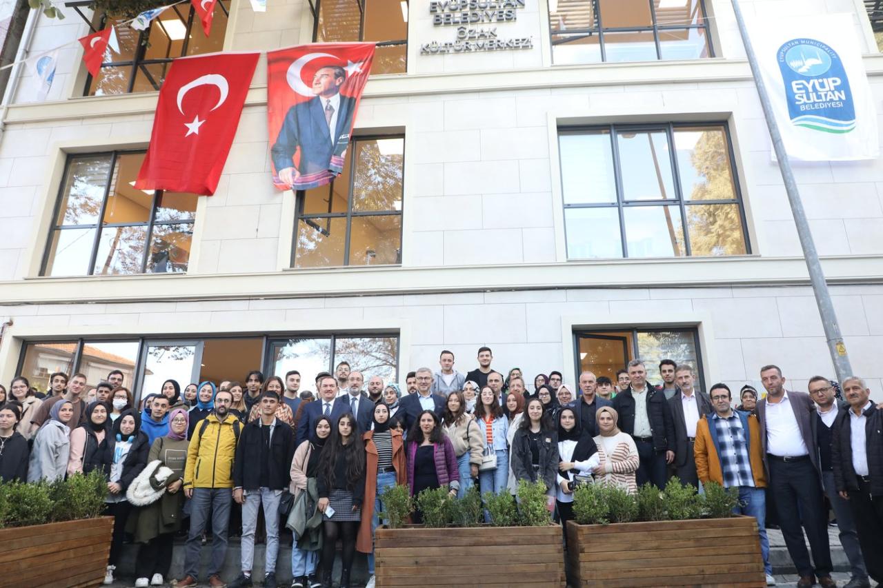 Genç Akademi artık İslambey'de, Özak Kültür Merkezi'nde