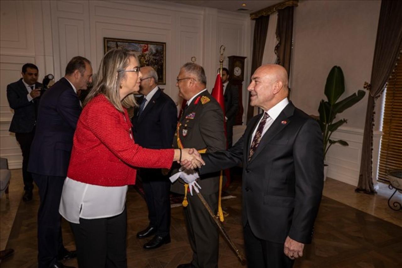 İzmir’de 29 Ekim gururu