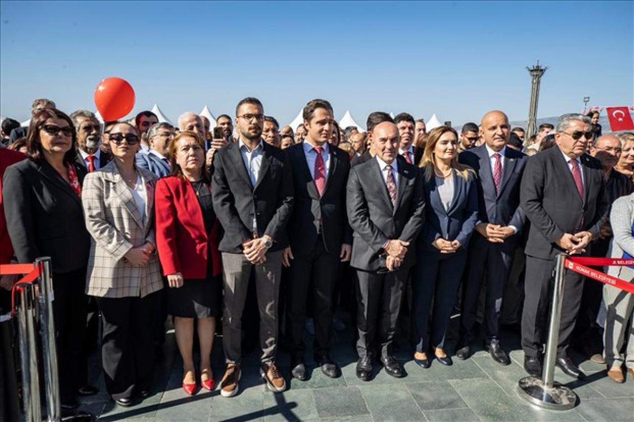 Bu toprakları yeniden bereket fışkıran bir vatan haline getireceğiz