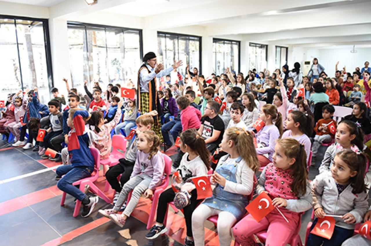 Cumhuriyet Bayramı İzmir Şirinyer Hipodromu'nda kutlandı