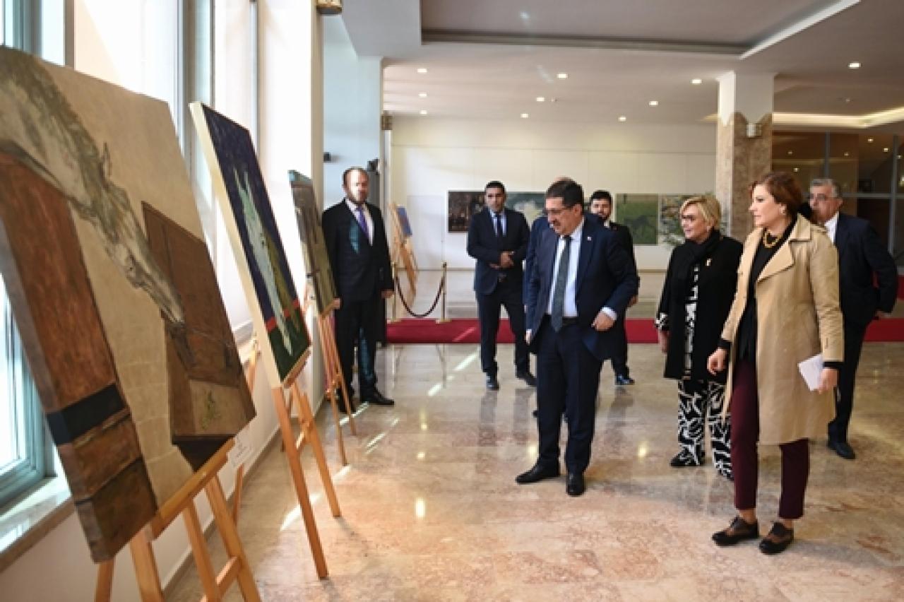 TJK 11. Resim Yarışması sergisi 75. Yıl Ankara Hipodromu’nda ziyarete açıldı