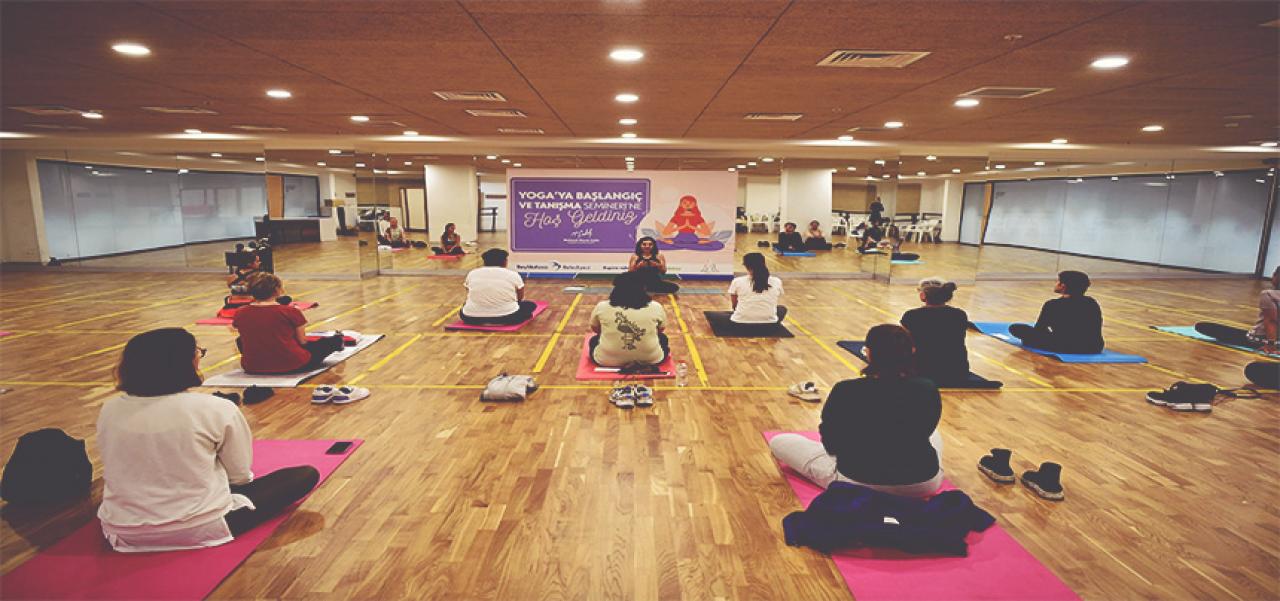 BEYLİKDÜZÜ’NDE ÜCRETSİZ YOGA EĞİTİMİ