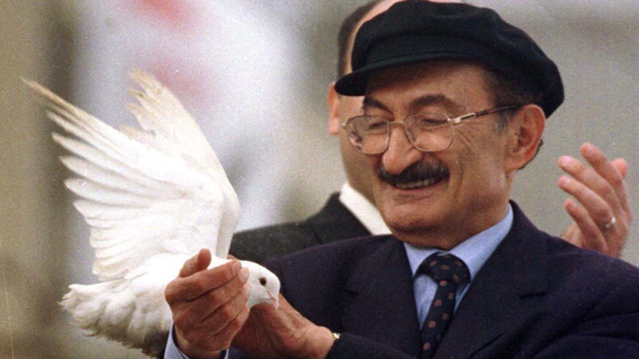 Ecevit’in adı ve düşünceleri yaşatılacak