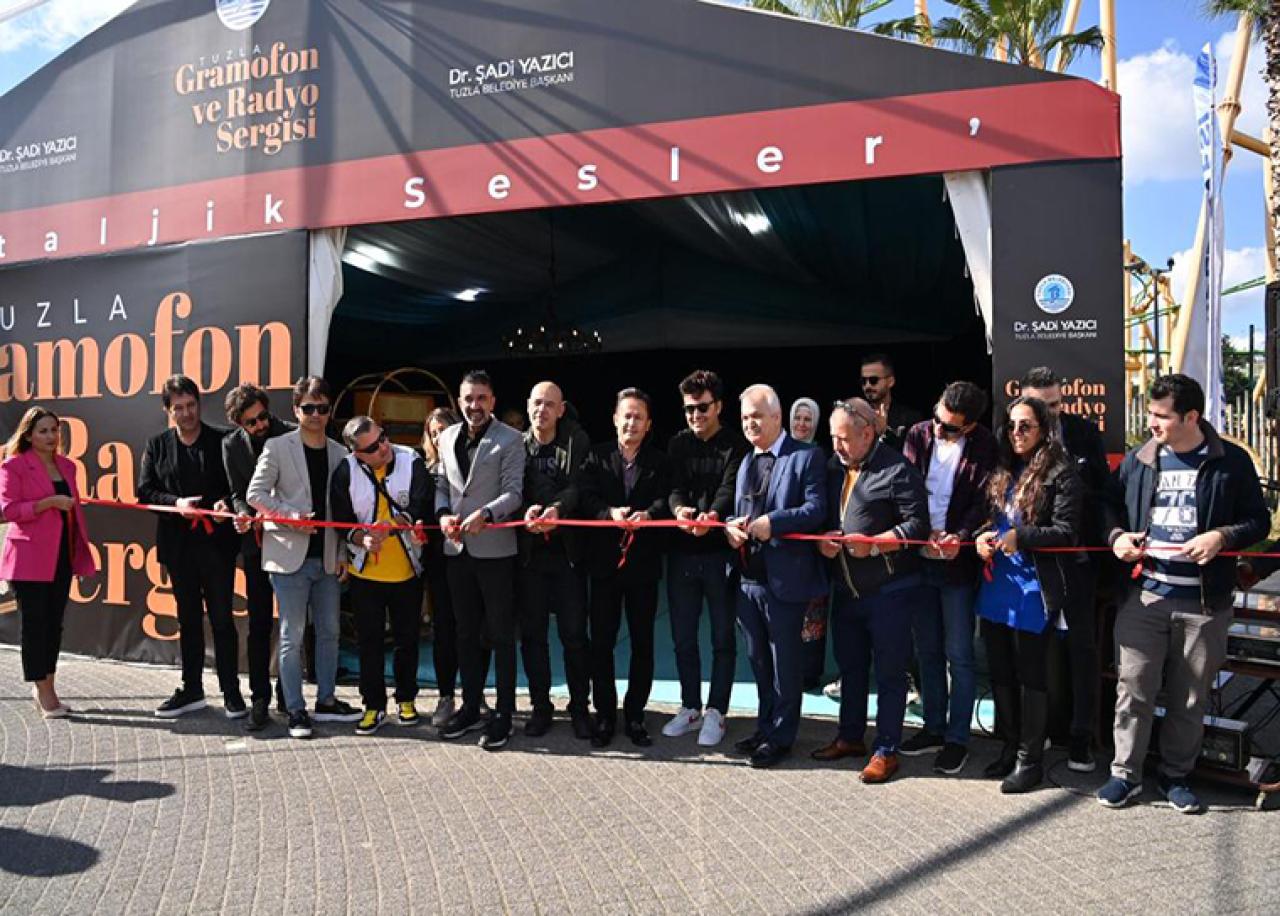 Gramofon Ve Radyo’nun Geçmişten Günümüze Yolculuğu Tuzla’da