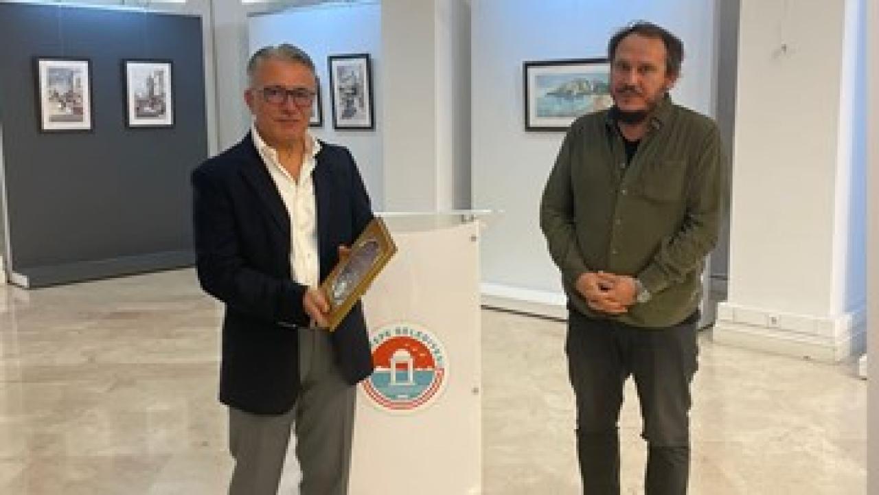 Doğan Soysal, İstanbul’u “Saydam Çizgiler” ile anlatıyor