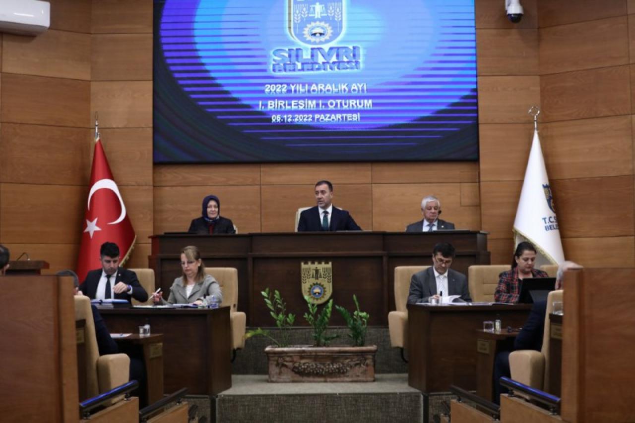 BAŞKAN YILMAZ: “BİZ İCRAAT YAPACAĞIZ SİZ DE LAF ÜRETECEKSİNİZ”