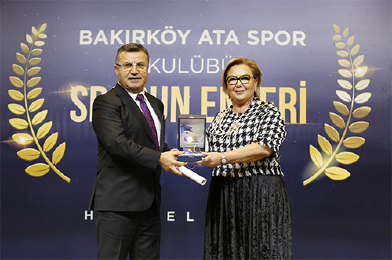 Bakırköy Ata Spor Kulübü’nden Kulübümüze ödül