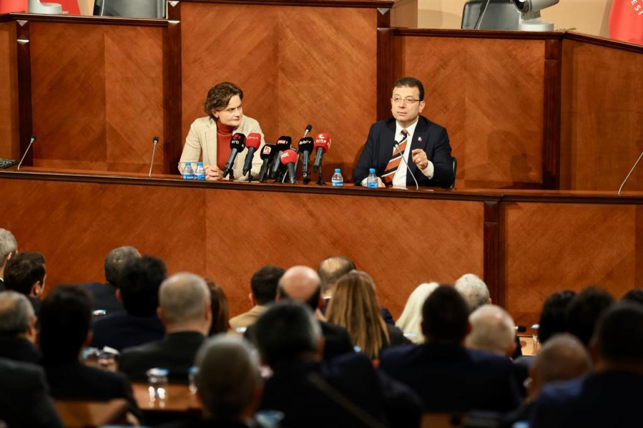 CHP İSTANBUL’DAN İMAMOĞLU’NA DESTEK ZİYARETİ