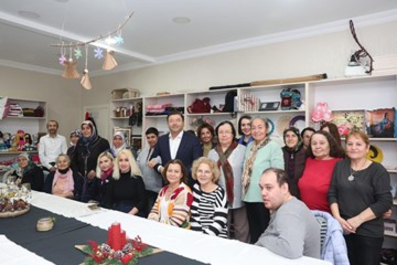 Maltepe’de erken yılbaşı kutlaması