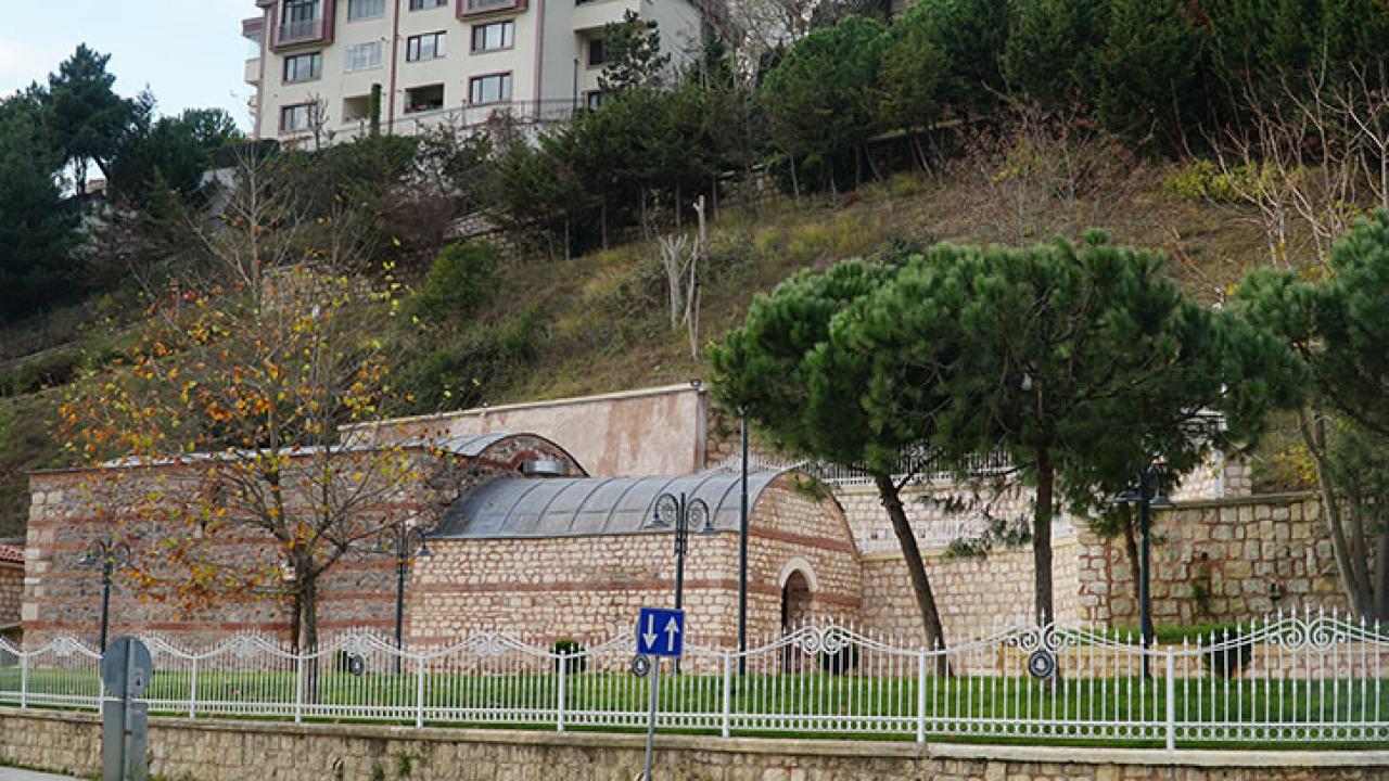 KÂĞITHANE’DE MAZİ ATİYLE BULUŞUYOR