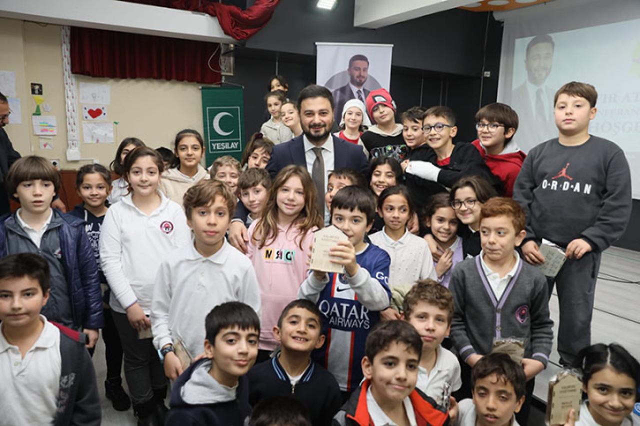 ÖĞRENCİLER ATIK VE BAĞIMLILIĞA KARŞI BİLİNÇLENDİRİLİYOR