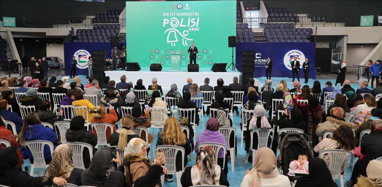 BAŞAKŞEHİRLİ ANNELER UYUŞTURUCUYA HAYIR DEDİ