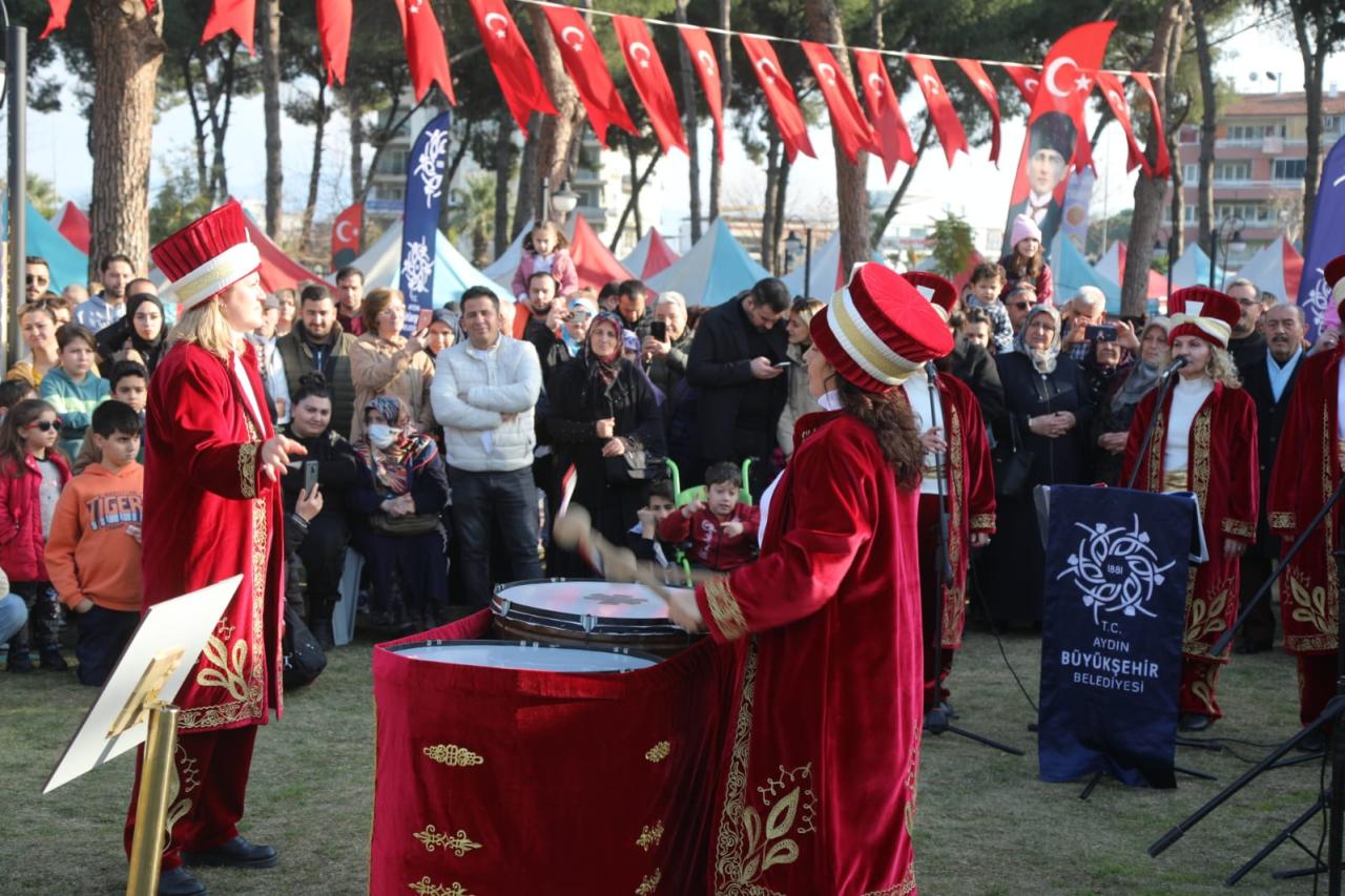 KADIN MEHTERAN TAKIMI AYDIN TEKSTİL PARK'TA