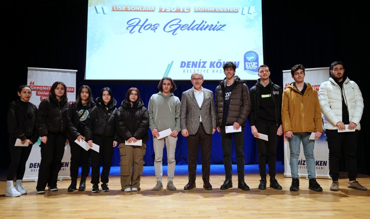 Lise son sınıf öğrencilerine eğitim destek payları verildi