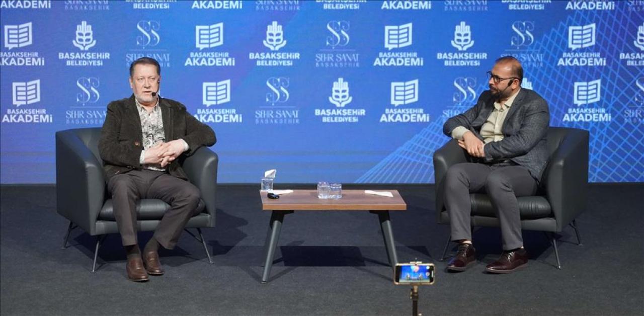 DÜŞÜNCE AKADEMİSİ’NDE HZ. MUHAMMED VE İNSAN KONUŞULDU