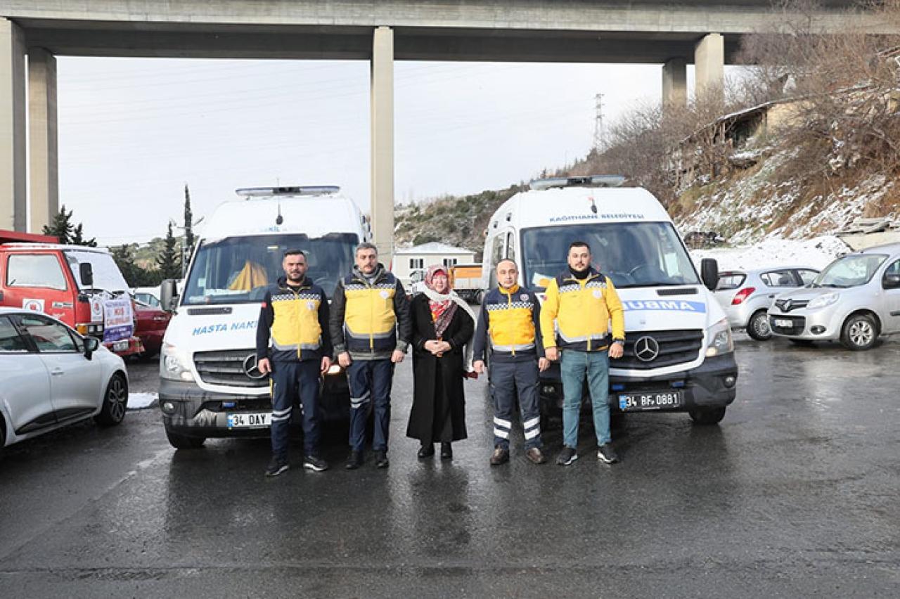 DEPREM BÖLGESİNE AMBULANS VE SAĞLIK EKİBİ SEVKEDİLDİ