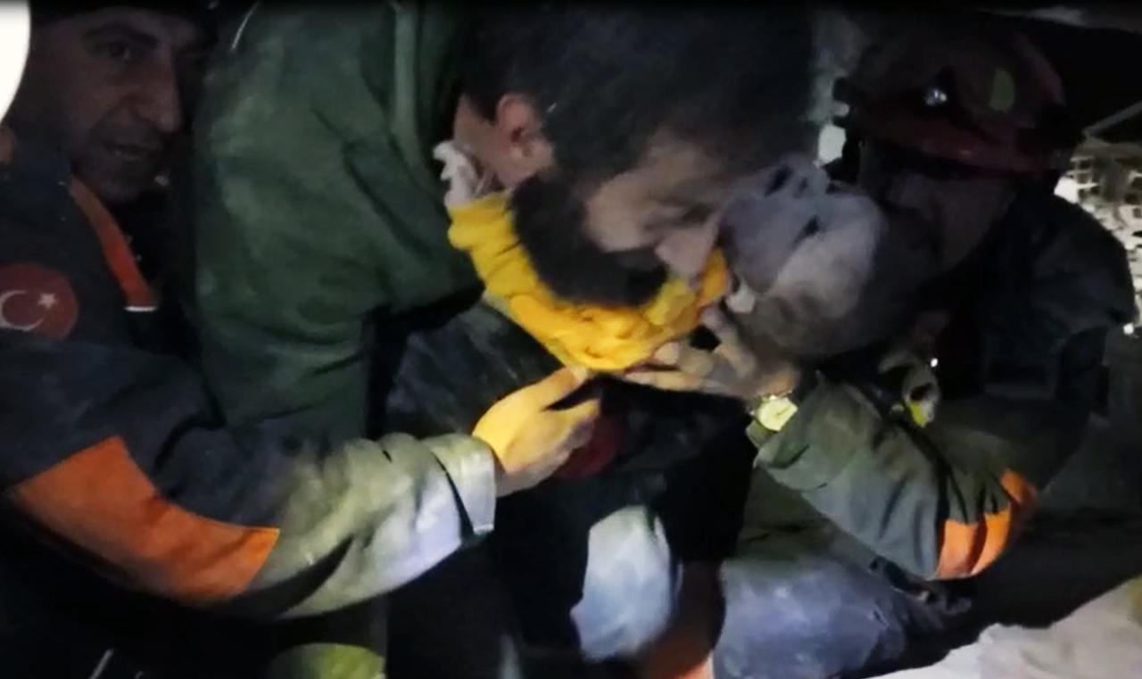 HELEN BEBEK 68 SAAT SONRA KURTARILDI