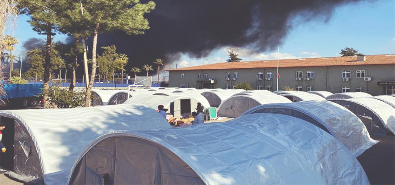 ÇADIR KENT DEPREM BÖLGESİNİN YARALARINI SARACAK