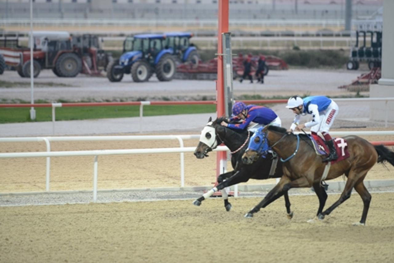 Tarcan İşcen Koşusu’nu Denso kazandı