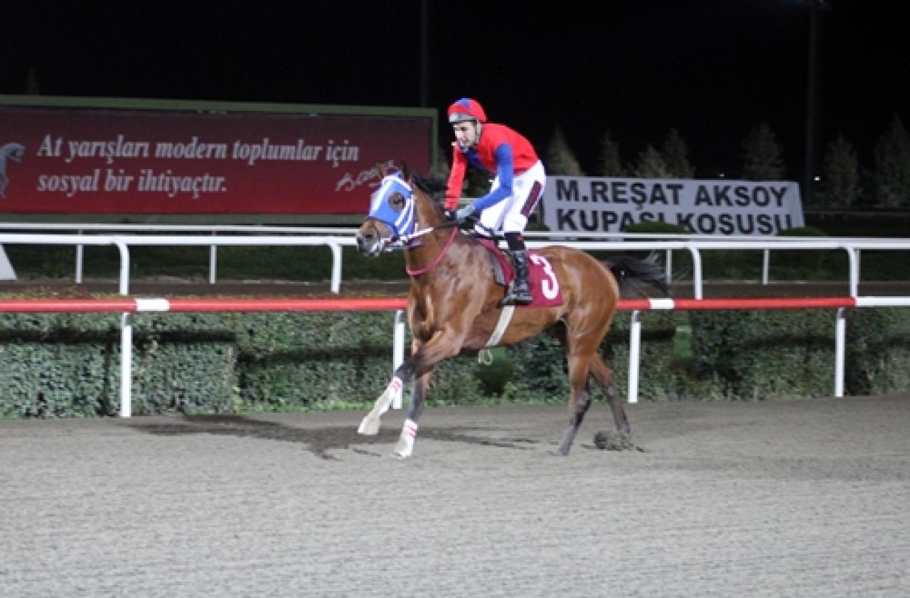 M. Reşat Aksoy Koşusu’nda galibiyete Onkut ulaştı