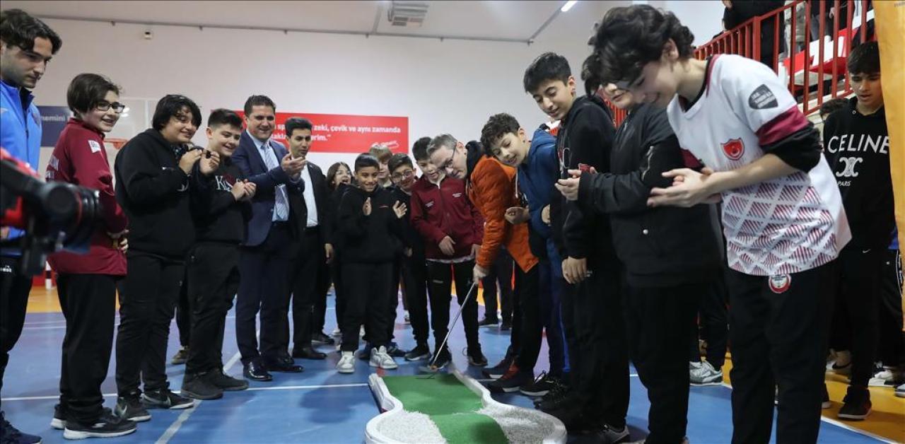 BAŞKAN KARTOĞLU: “GERİ DÖNÜŞÜM TESİSLERİMİZİ MUTLAKA GEZİN”