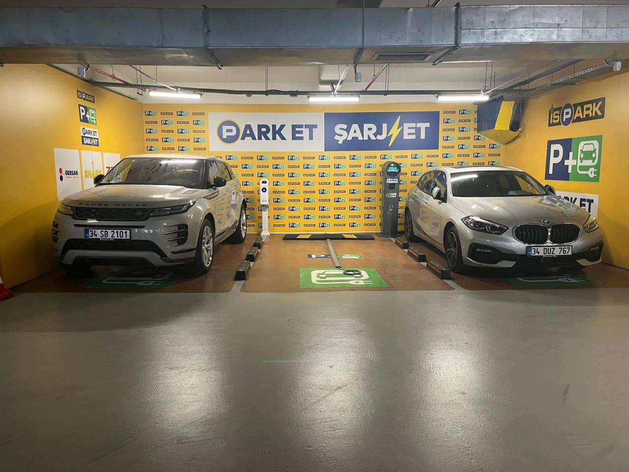 ELEKTRİKLİ ARAÇLAR İÇİN ŞARJ İSTASYONLARI KURULUYOR