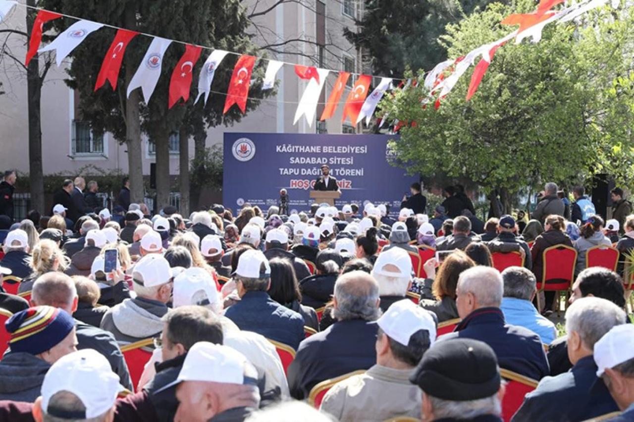 30 YILLIK TAPU SORUNUNU BAŞKAN ÖZTEKİN ÇÖZDÜ