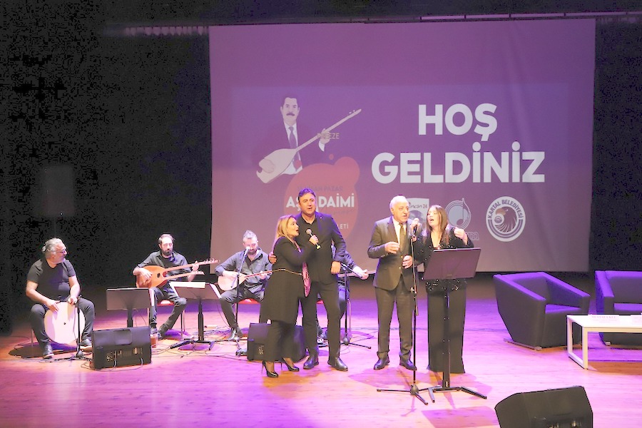 Halk Ozanı Aşık Daimi Kartal'da Anıldı