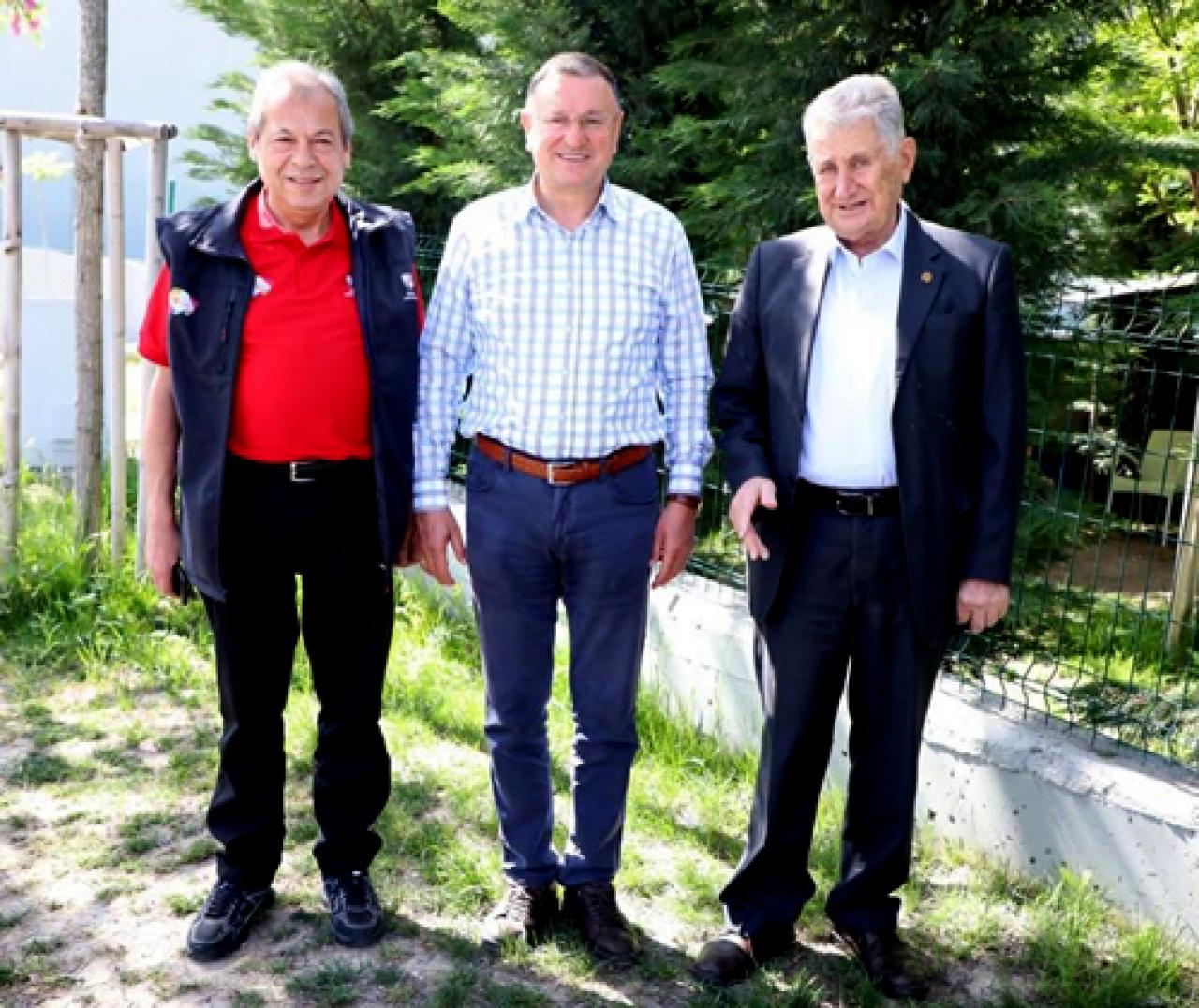 Kulübümüzden Hatay Büyükşehir Belediye Başkanı Lütfü Savaş’a geçmiş olsun ziyareti