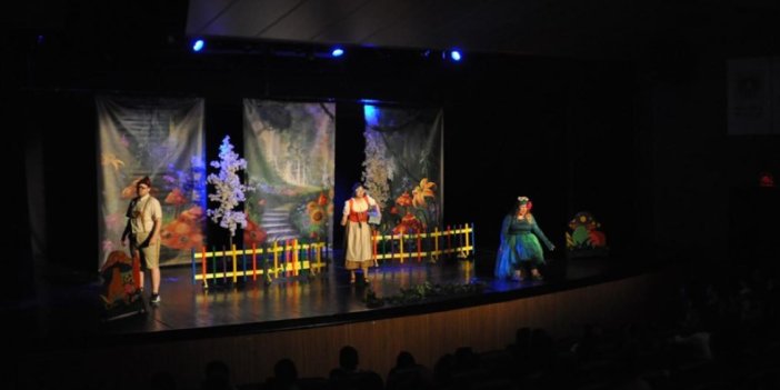 Maltepeli çocuklar tatilde hem eğleniyor hem öğreniyor