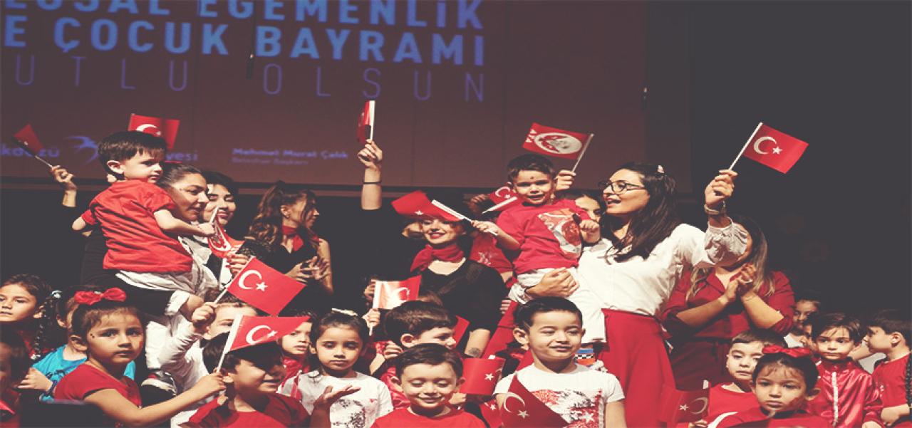 BEYLİKDÜZÜ’NDE ÇOCUKLARIN 23 NİSAN COŞKUSU