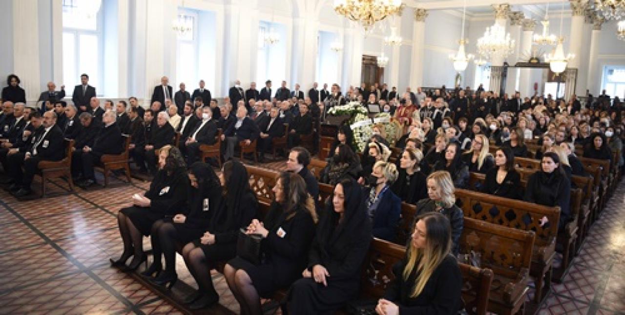 Nişan Arek Kuyumciyan son yolculuğuna uğurlandı