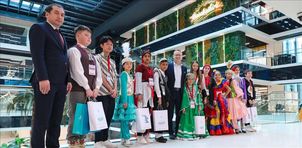 DÜNYA ÇOCUKLARI BAŞKAN KARTOĞLU’NU ZİYARET ETTİ