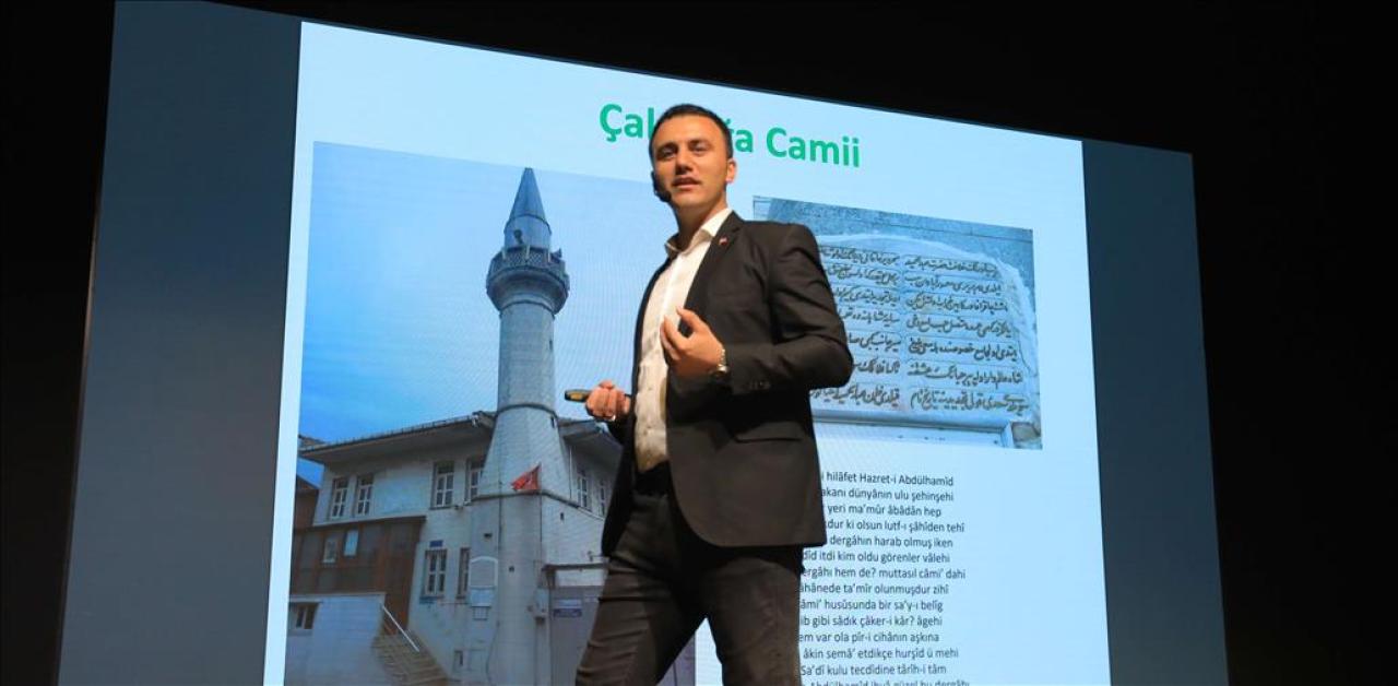 İSTANBUL’UN TARİHİ SEMTLERİNİ İBRAHİM AKKURT ANLATTI