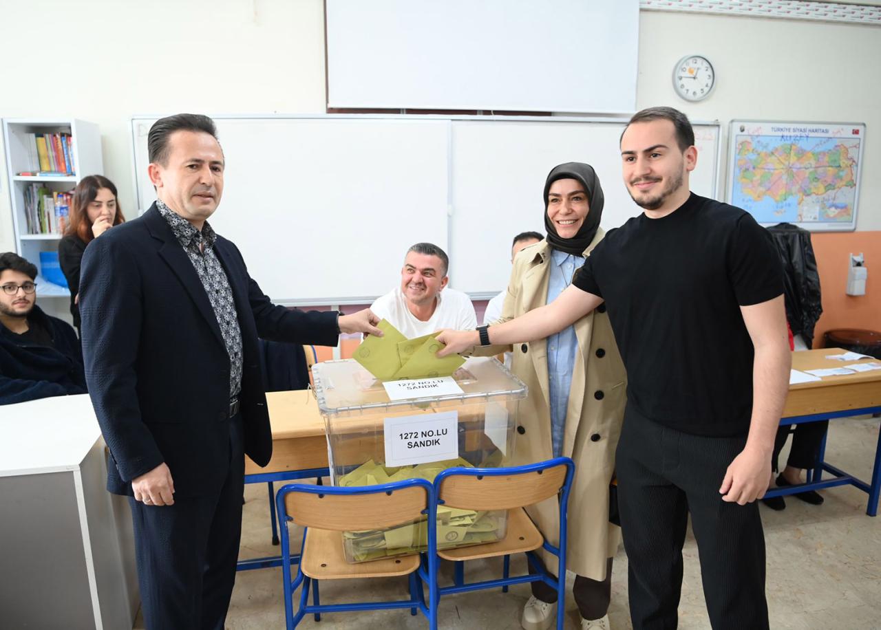 Tuzla Belediye Başkanı Dr. Şadi Yazıcı; “Türkiye Yüzyılını hep birlikte imar, inşa ve ihya edelim”