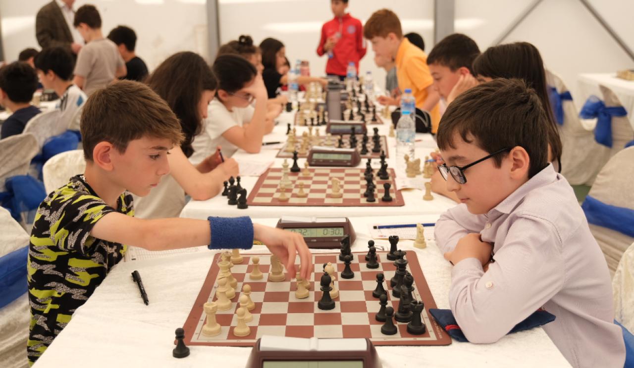 “Yaza Merhaba” satranç turnuvası ödül töreni gerçekleşti