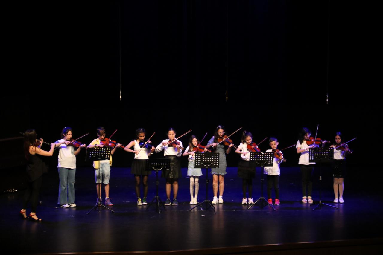 ATAŞEHİRLİLERİN SANATLA BULUŞMA COŞKUSU