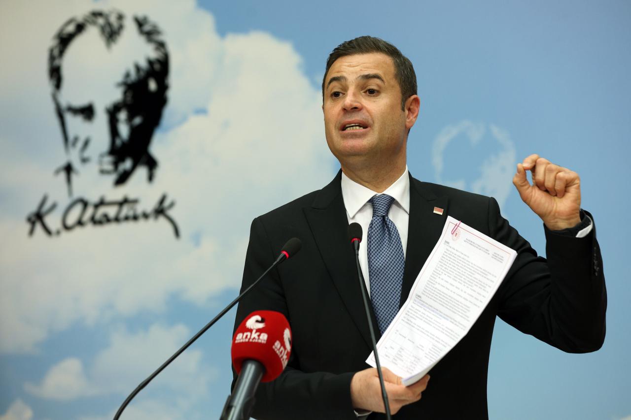 Ahmet Akın Deprem İllerindeki Belediyelere Dikkat Çekti…