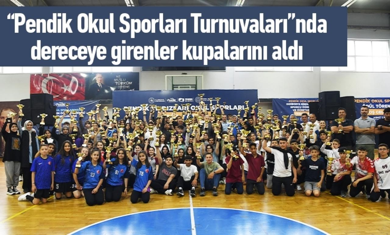 “Pendik Okul Sporları Turnuvaları”nda dereceye girenler kupalarını aldı