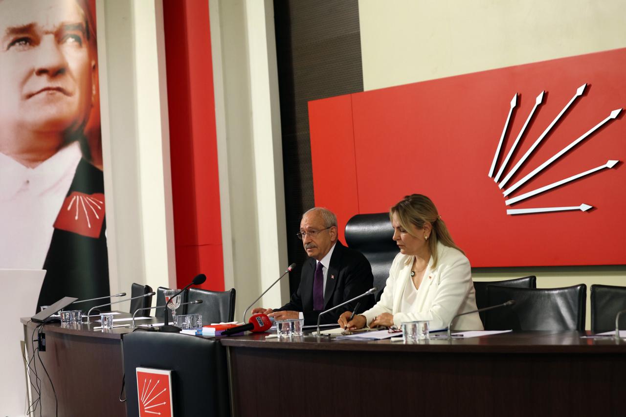 CHP Genel Başkanı Kemal Kılıçdaroğlu, İl Başkanları Toplantısına Başkanlık Etti